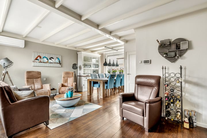 Photo 11 of Prins Bernhardlaan 88