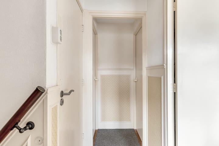 Photo 16 of Prins Bernhardlaan 88