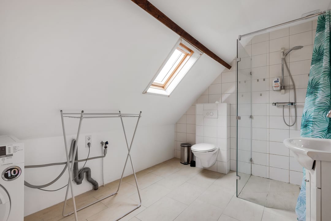 Foto 22 van Adamshofstraat 105-A