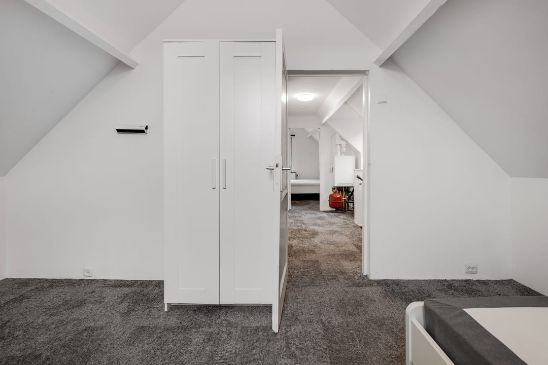 Foto 26 van Adamshofstraat 105-A