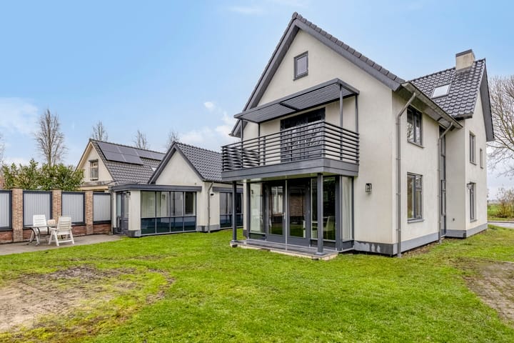 Photo 36 of Kerkstraat 17-A