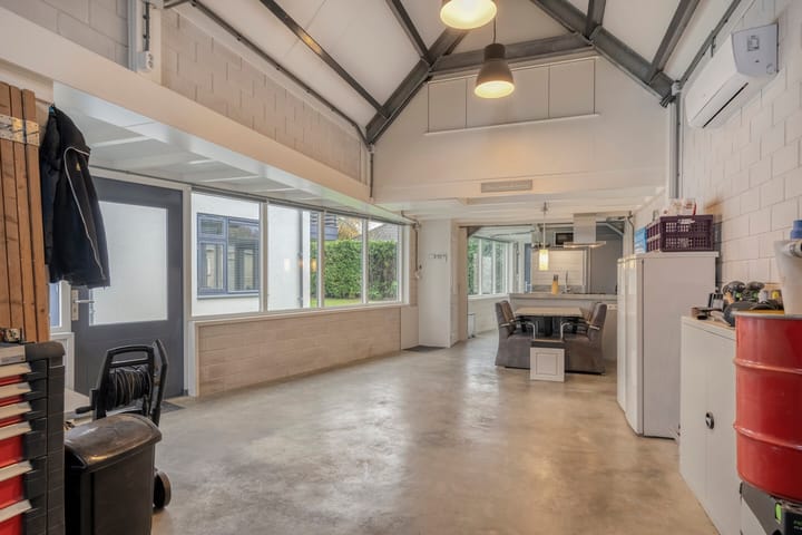 Photo 39 of Kerkstraat 17-A