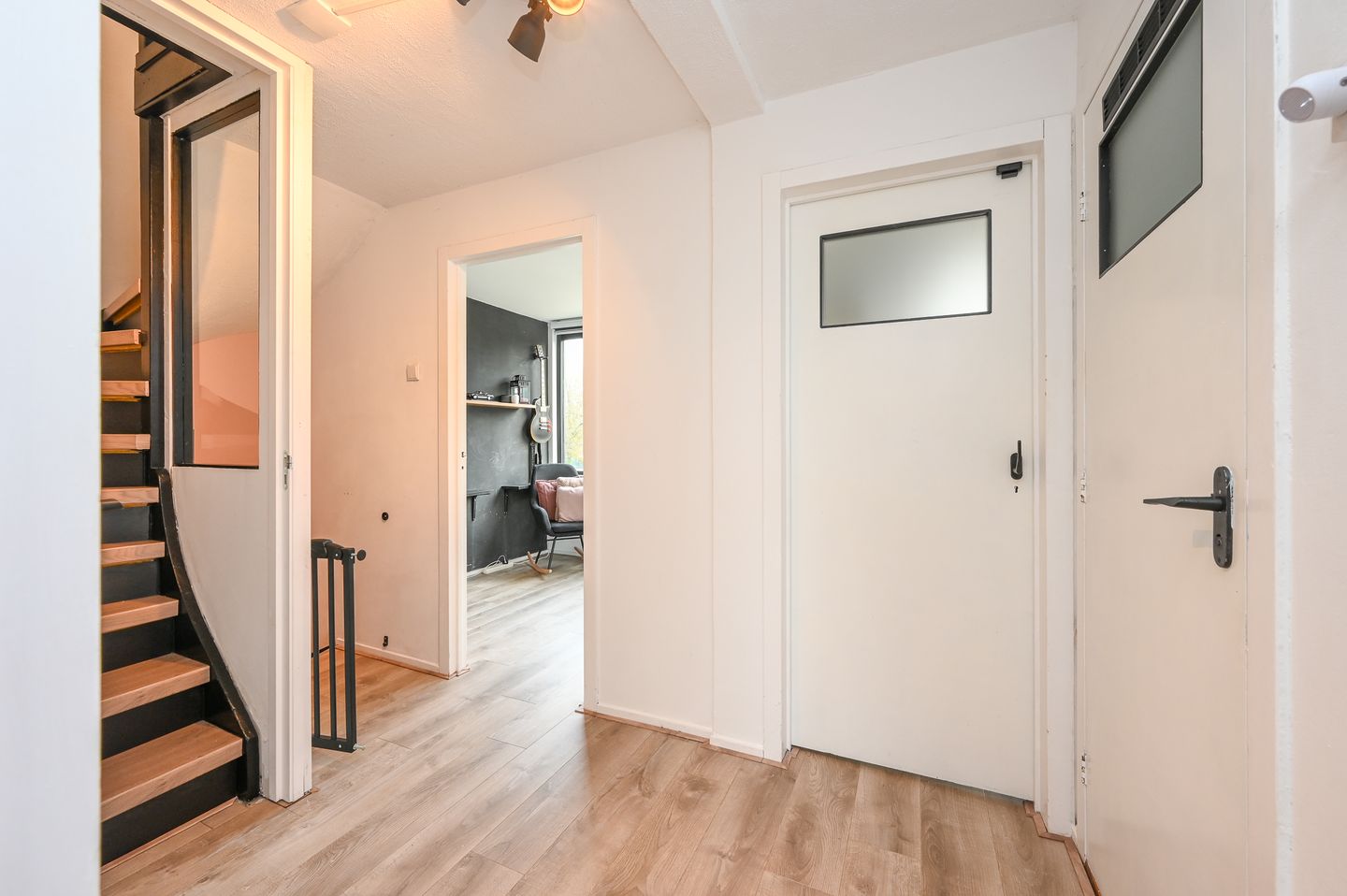 Foto 19 van Pieter de Hoochstraat 4