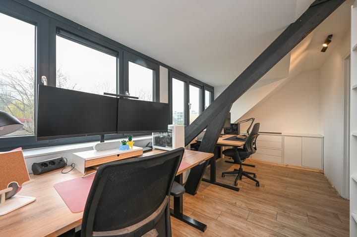 Photo 34 of Pieter de Hoochstraat 4