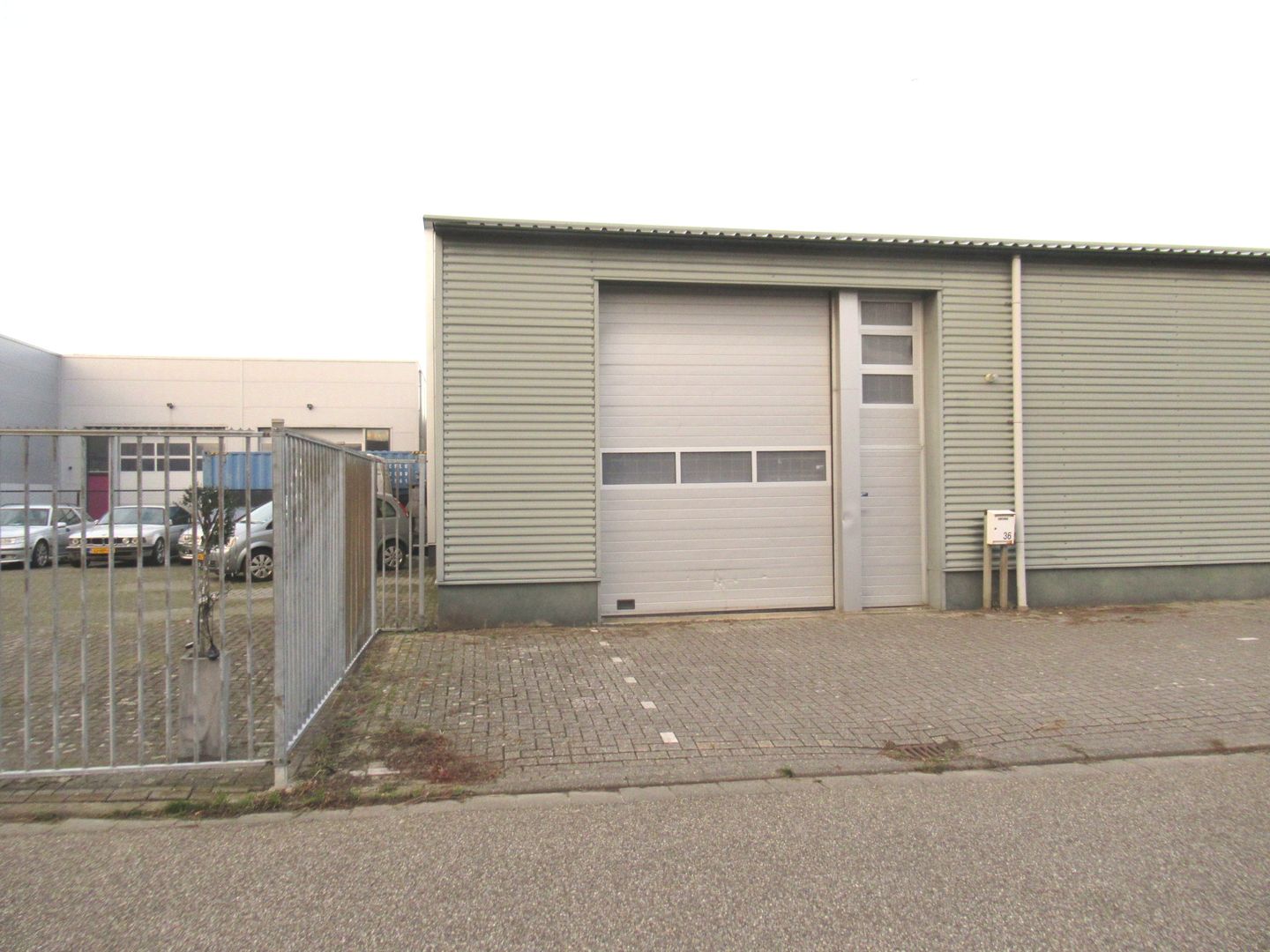 View photo 1 of Handelsweg 36