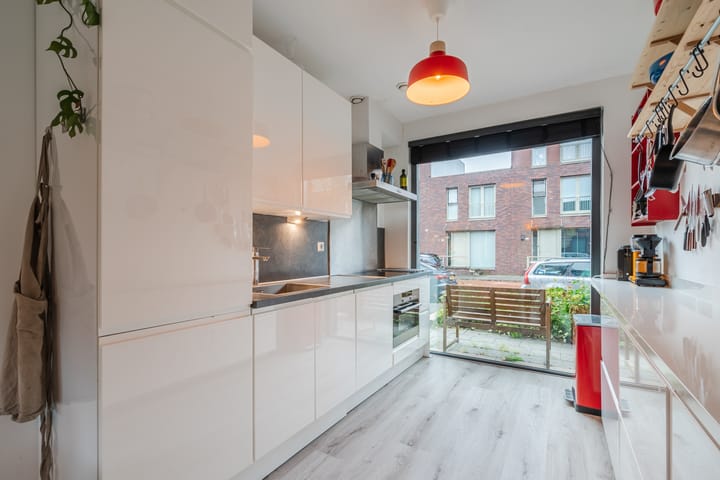 Photo 24 of Gerard Revestraat 120