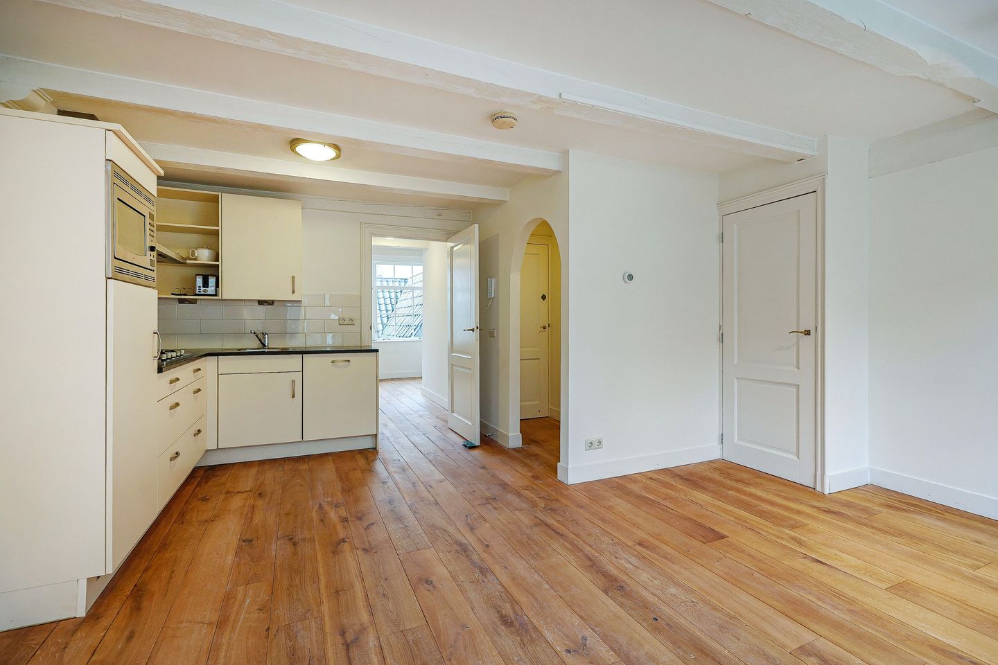 Foto 4 van Lindenstraat 4-E