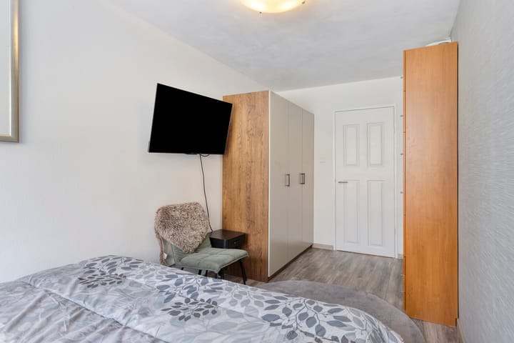 Photo 17 of Borneostraat 19