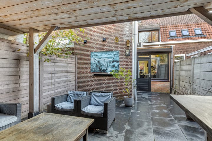 Photo 28 of Borneostraat 19