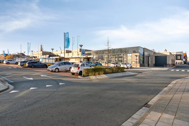 Photo 25 of Wilhelminastraat 34