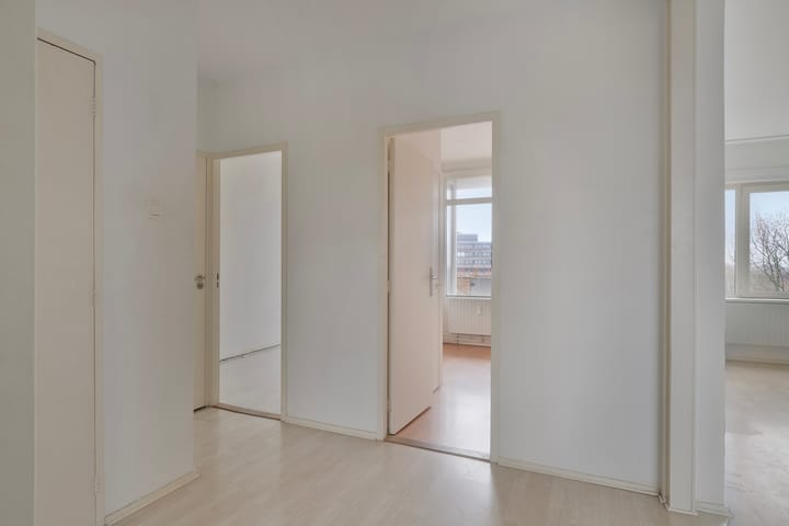 Photo 15 of Cederstraat 141