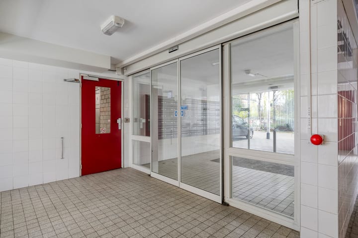 Photo 12 of Cederstraat 141