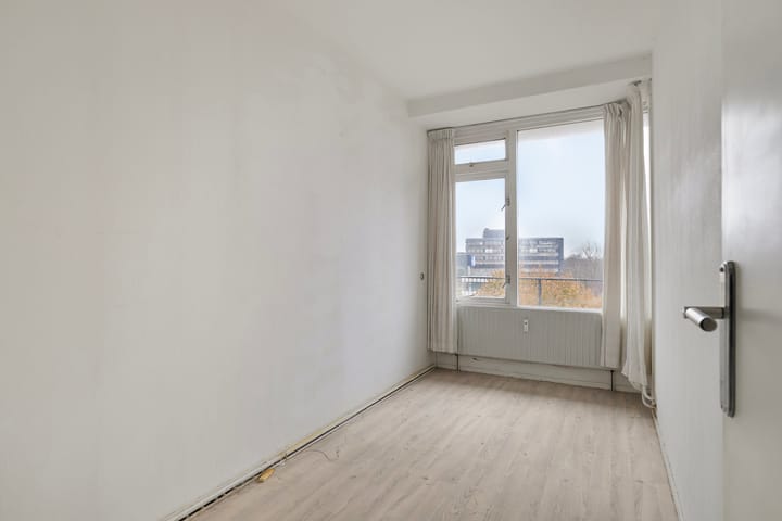 Photo 22 of Cederstraat 141