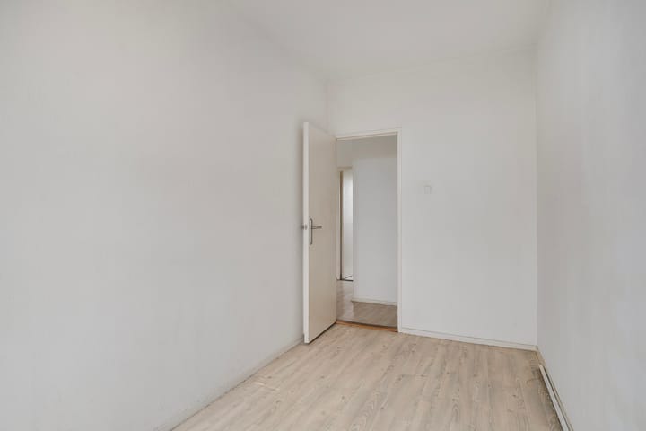 Photo 23 of Cederstraat 141