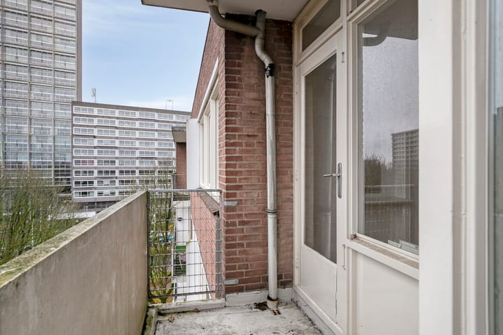 Photo 28 of Cederstraat 141