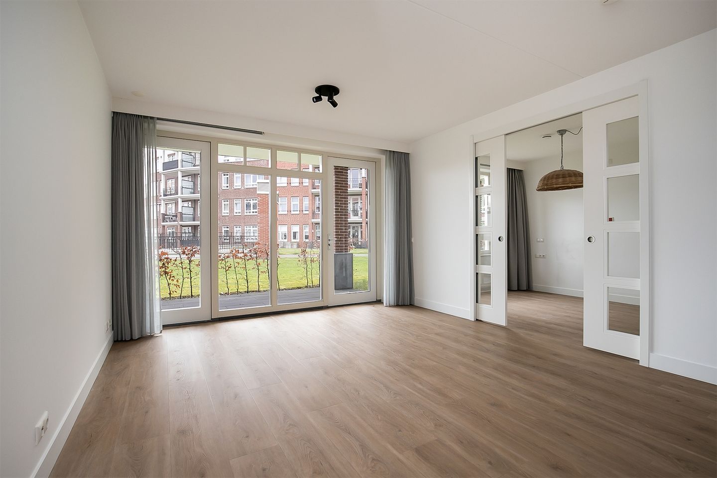 Foto 10 van De Klok 409