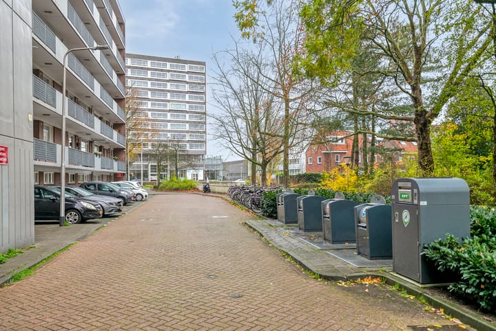 Photo 32 of Cederstraat 141