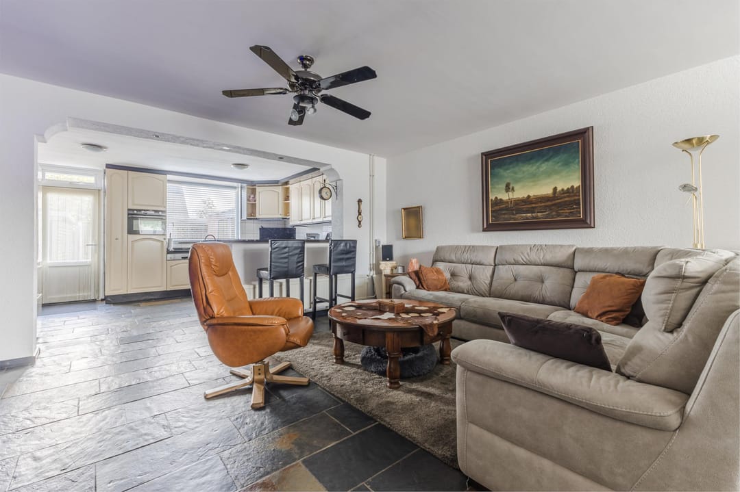 Photo 2 of Edelhertlaan 25