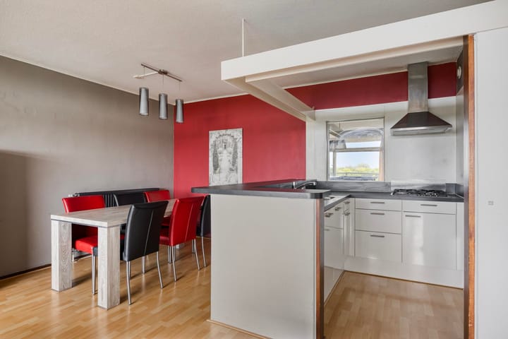 Photo 6 of Kastelenplein 38