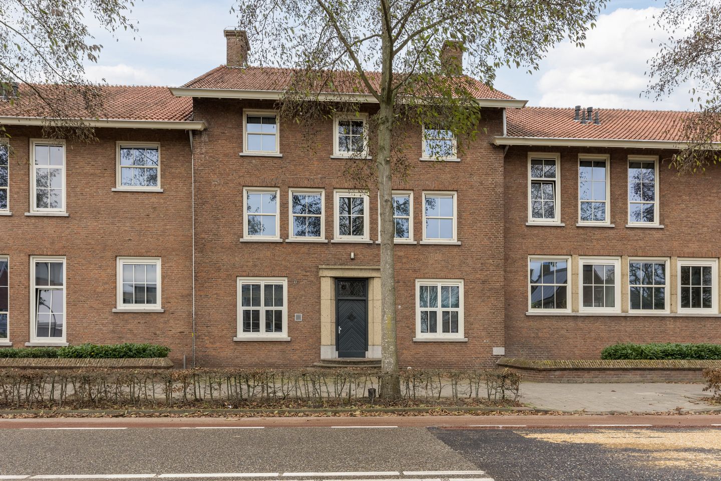 Photo 20 of Wilhelminastraat 10-S