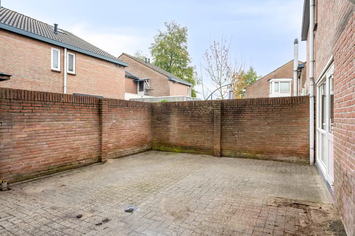 Foto 4 van Barbarahof 9