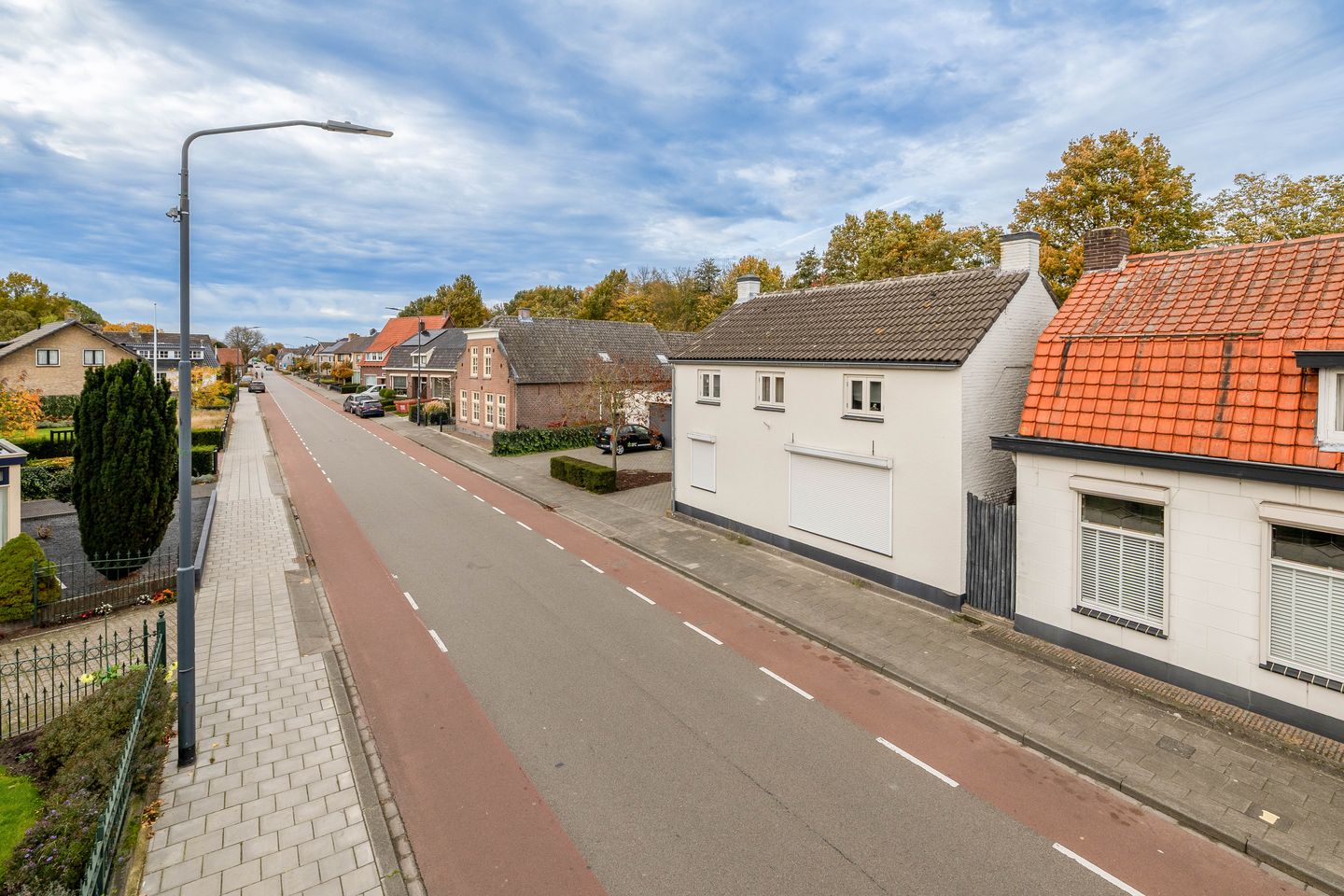 View photo 5 of Heistraat 36