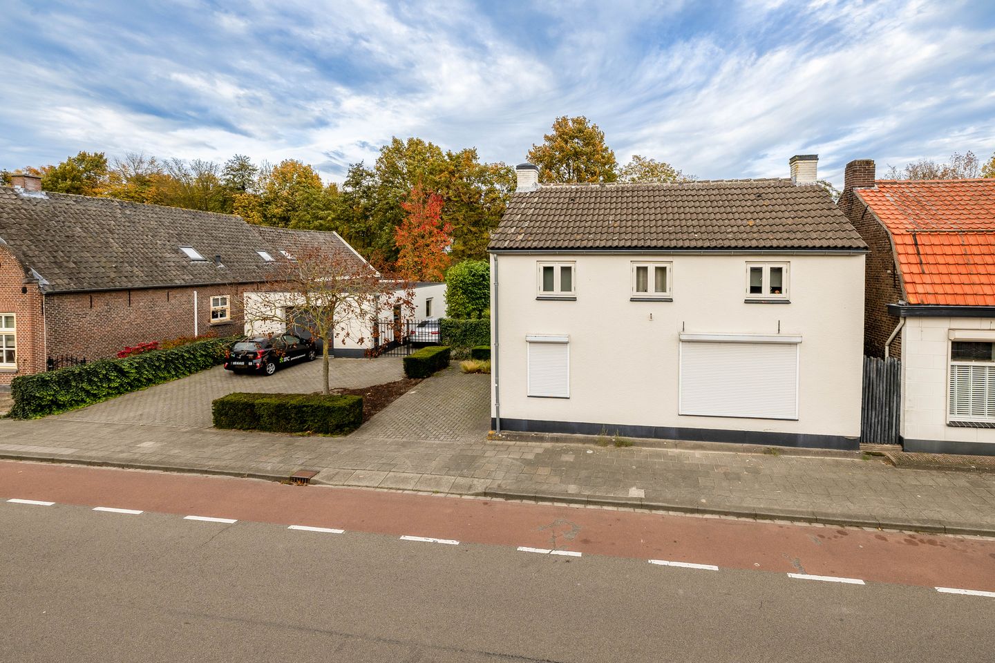 View photo 4 of Heistraat 36