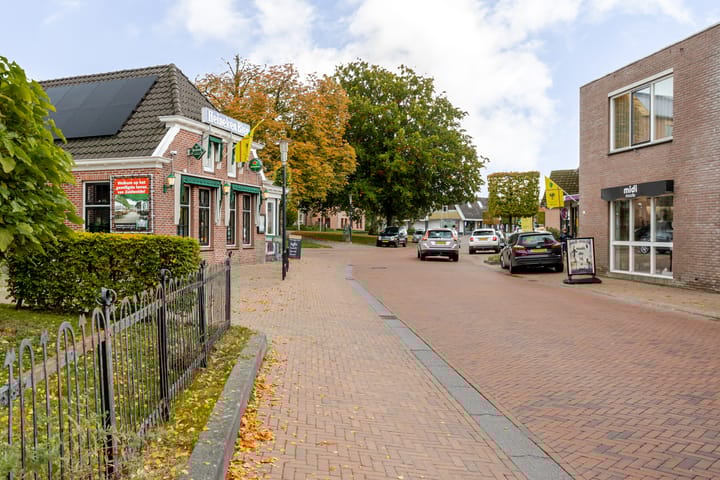Photo 6 of Hoofdstraat 65