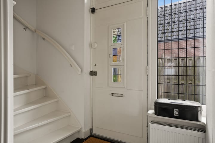 Photo 8 of Hoofdstraat 65