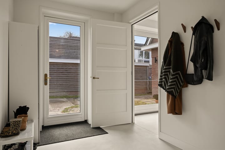 Photo 25 of Hoofdstraat 65