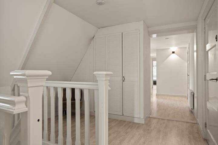 Photo 30 of Hoofdstraat 65