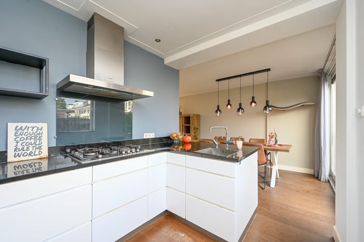 Photo 18 of Lijsterlaan 136