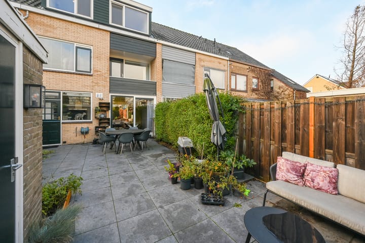 Photo 21 of Lijsterlaan 136