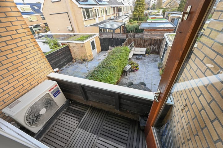 Photo 32 of Lijsterlaan 136