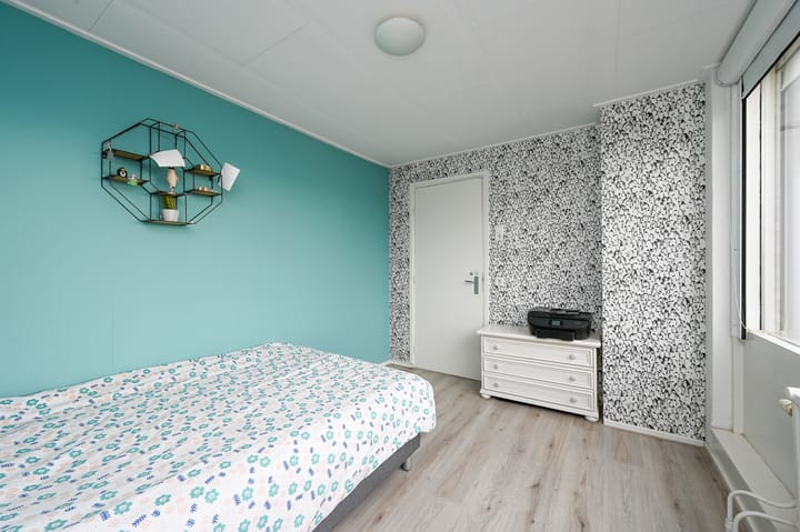 Photo 42 of Lijsterlaan 136