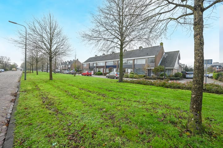 Photo 51 of Lijsterlaan 136