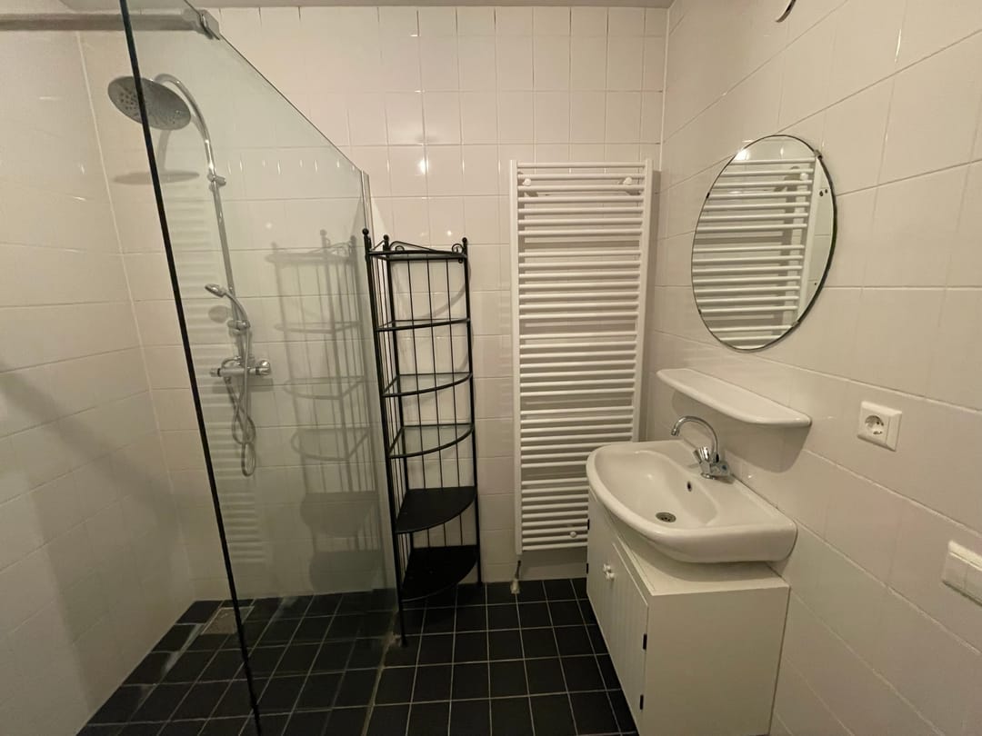 Foto 16 van Borneostraat 4-F