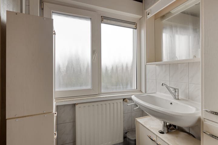 Photo 18 of Hazelderstraat 39