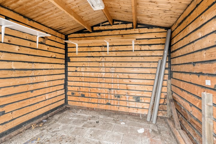 Photo 24 of Hazelderstraat 39