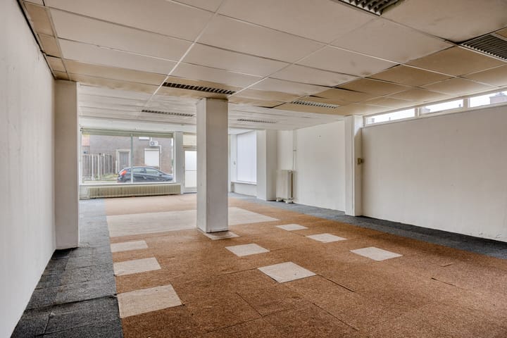 Foto 8 van van Nispenstraat 98