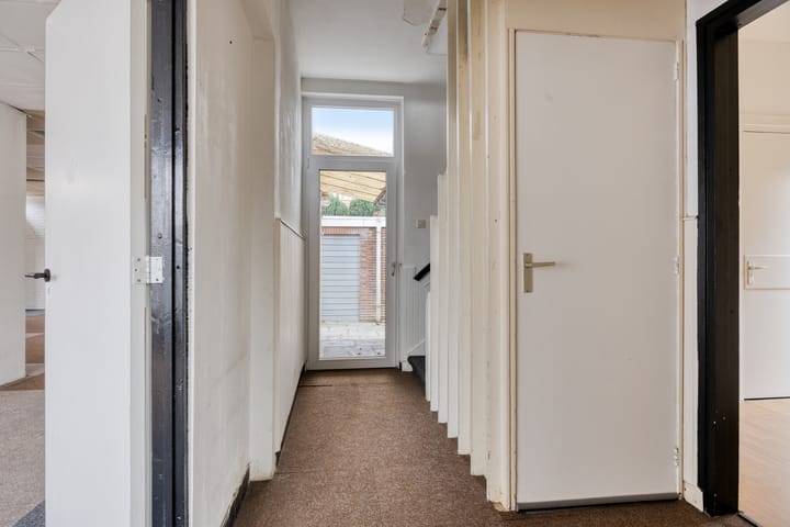 Foto 12 van van Nispenstraat 98