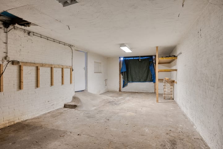 Foto 15 van van Nispenstraat 98