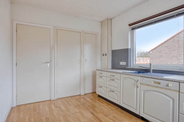 Foto 18 van van Nispenstraat 98