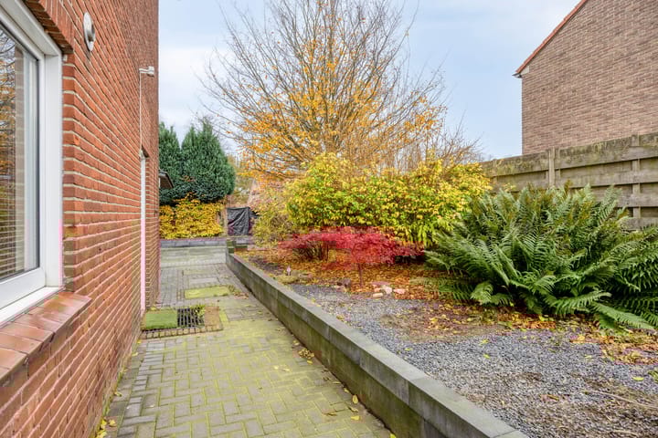 Foto 31 van van Nispenstraat 98