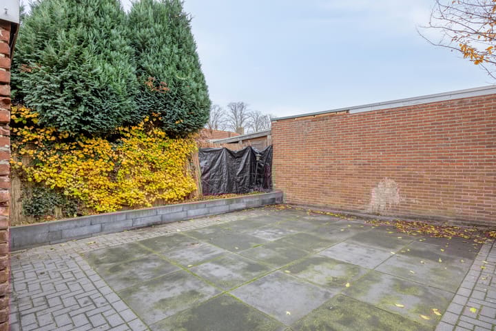 Foto 35 van van Nispenstraat 98