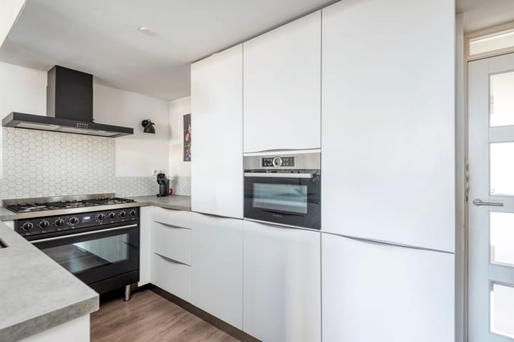 Photo 17 of Strijpe 19