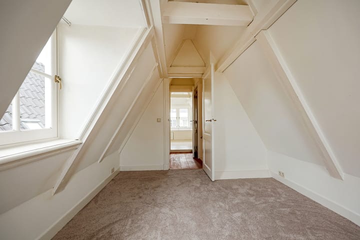 Foto 16 van Lindenstraat 4-G