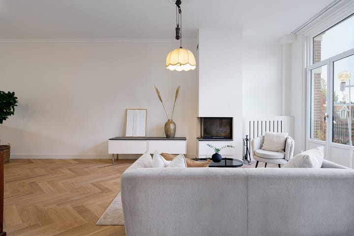 Foto 4 van Van Eeghenstraat 55-A