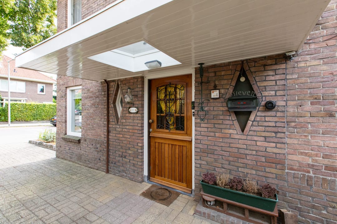 Photo 7 of Vondellaan 11