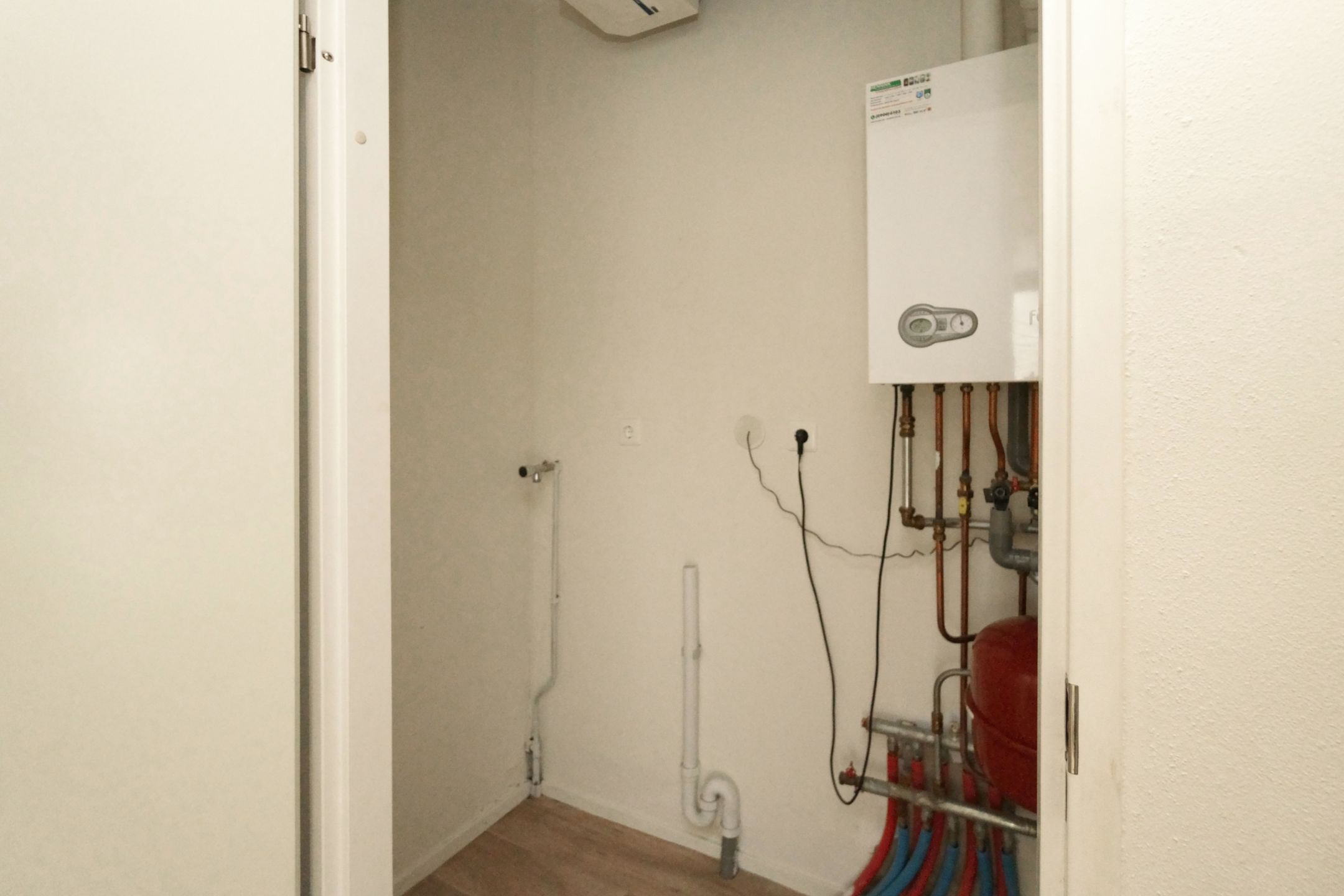 Foto 18 van Zuidplein 640